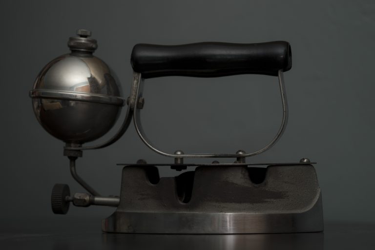 Read more about the article Antique Irons